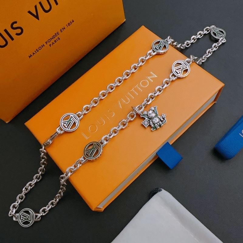 Louis Vuitton Necklaces